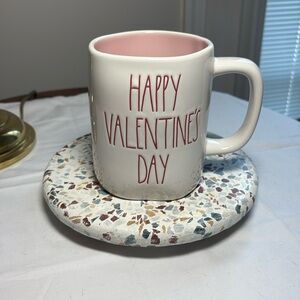 Rae Dunn Happy Valentine’s Day coffee/tea mug